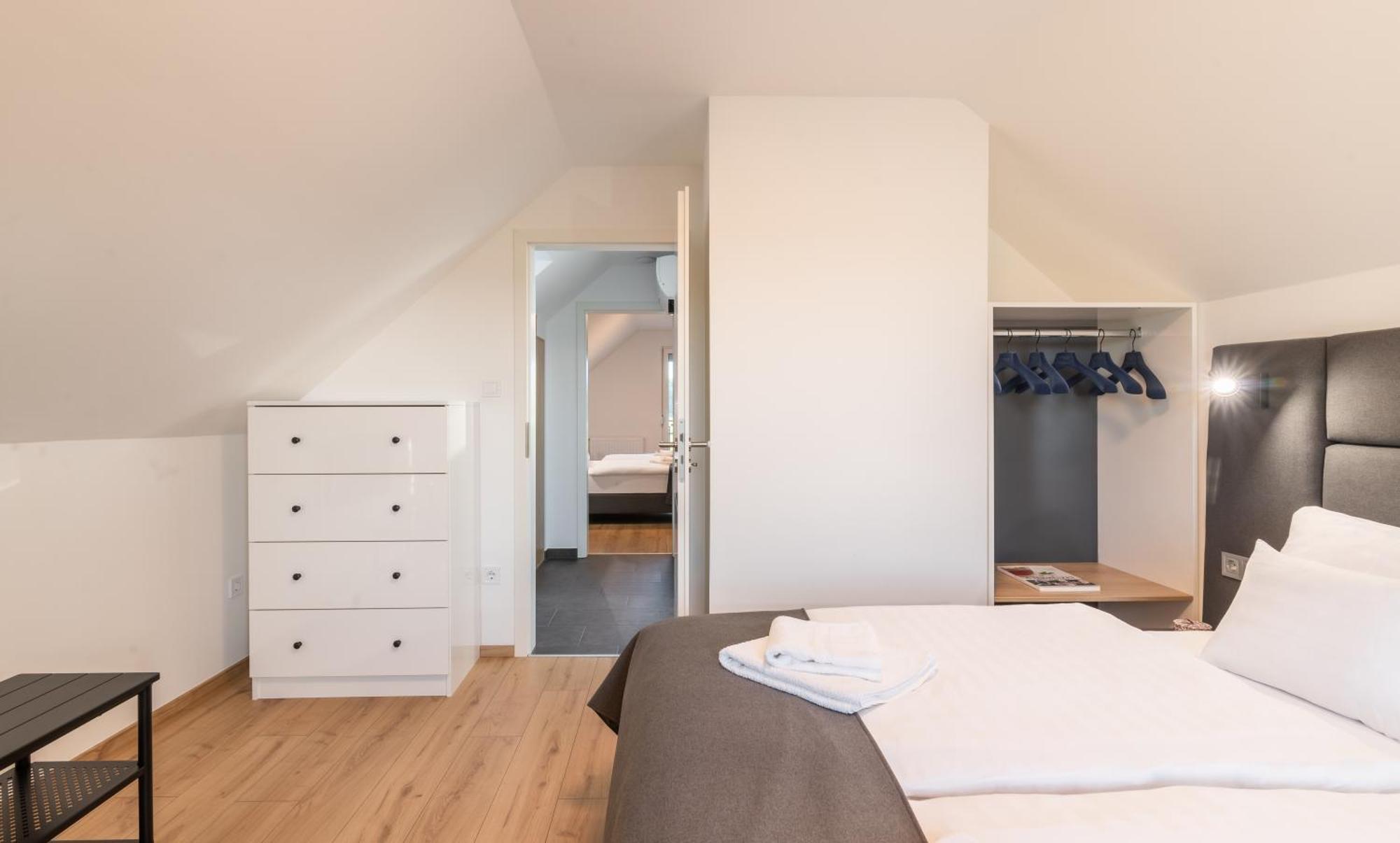 Ugo Apartman Halászi Exterior foto